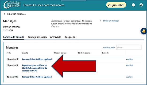 Una pantalla de Frances en Línea con el enlace del mensaje "Regístrese para verificar su identidad en una oficina de correos de USPS" resaltado.